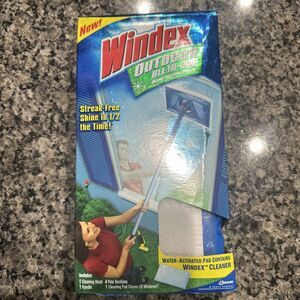 NEW SEALED Windex Outdoor All In One Glass and Window Cleaner Tool Starter Kit
